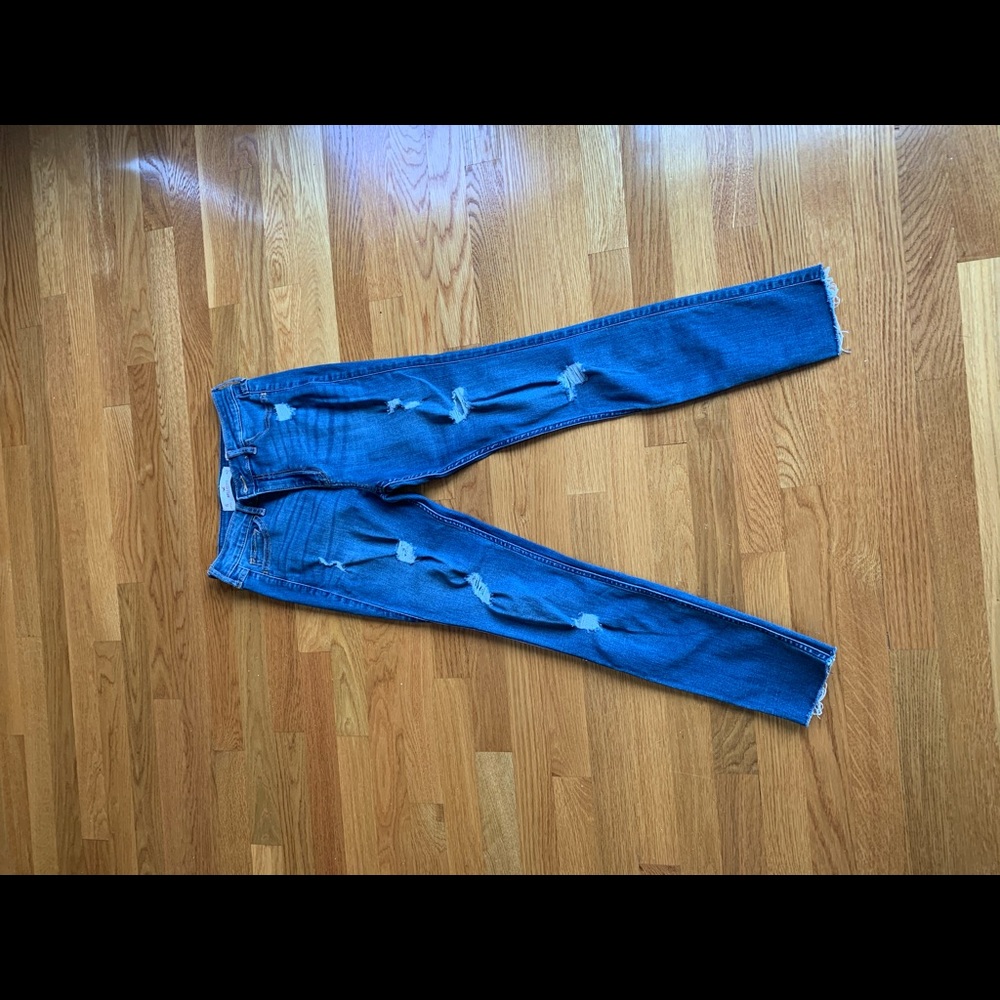 Hollister & Co medium wash distressed jeans